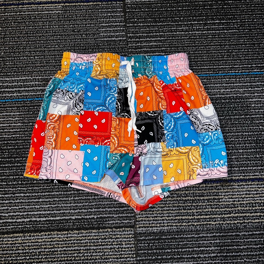 SHEIN bandana pattern shorts women’s size petite XXS. Can fit sizes XXS-S